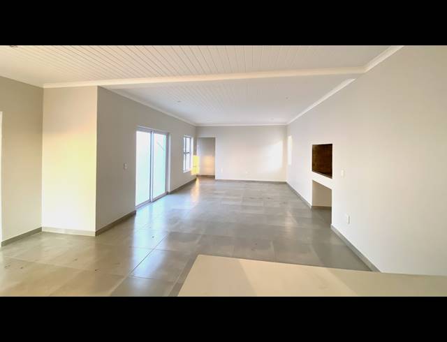 3 BEDROOM HOUSE FOR SALE IN ATLANTIC SANDS PRIVATE ESTATE